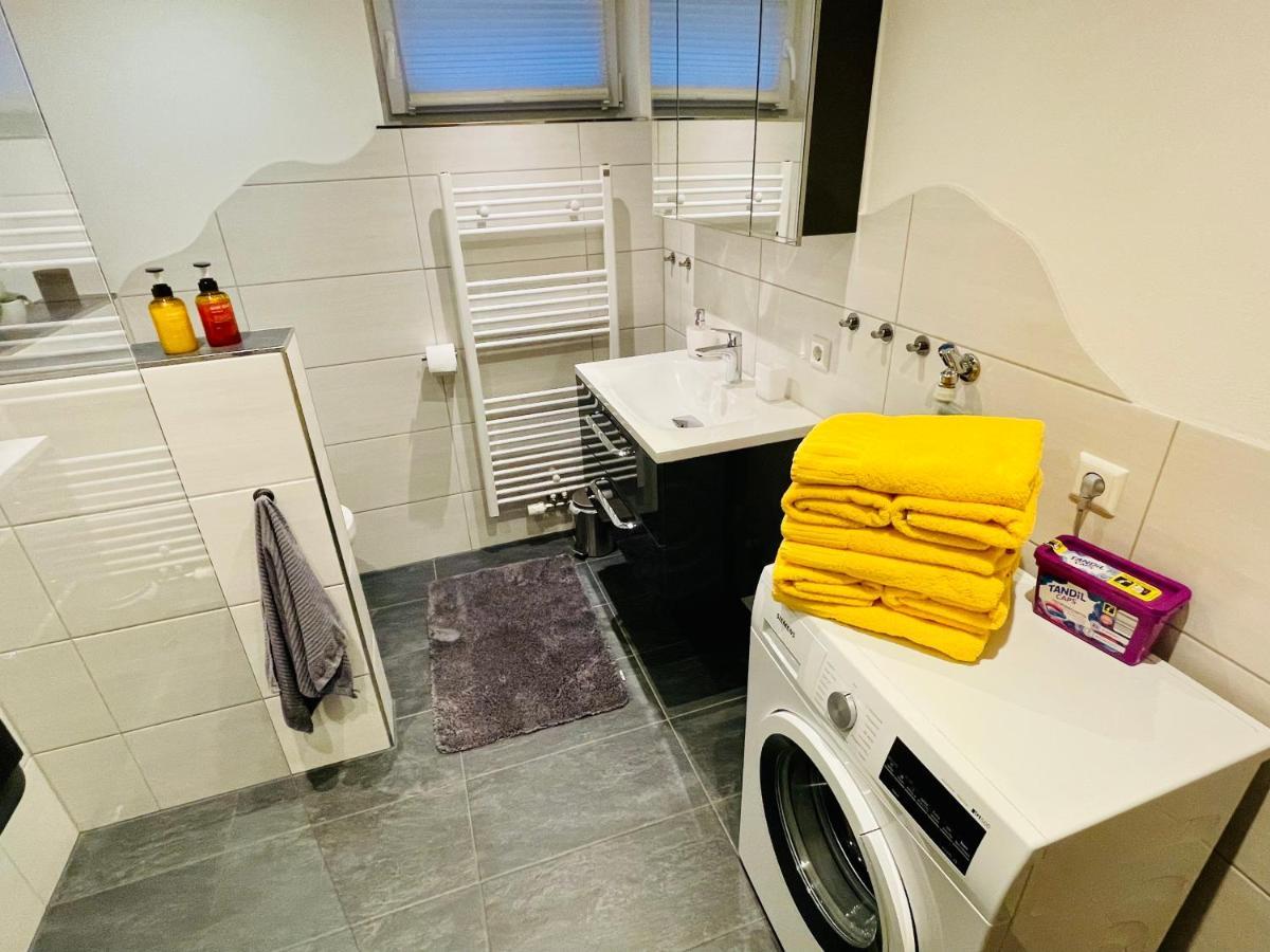 Haus Jenni Im Schwarzwald, 3,5-Zimmer, Grosse Terrasse Фройденщат Екстериор снимка