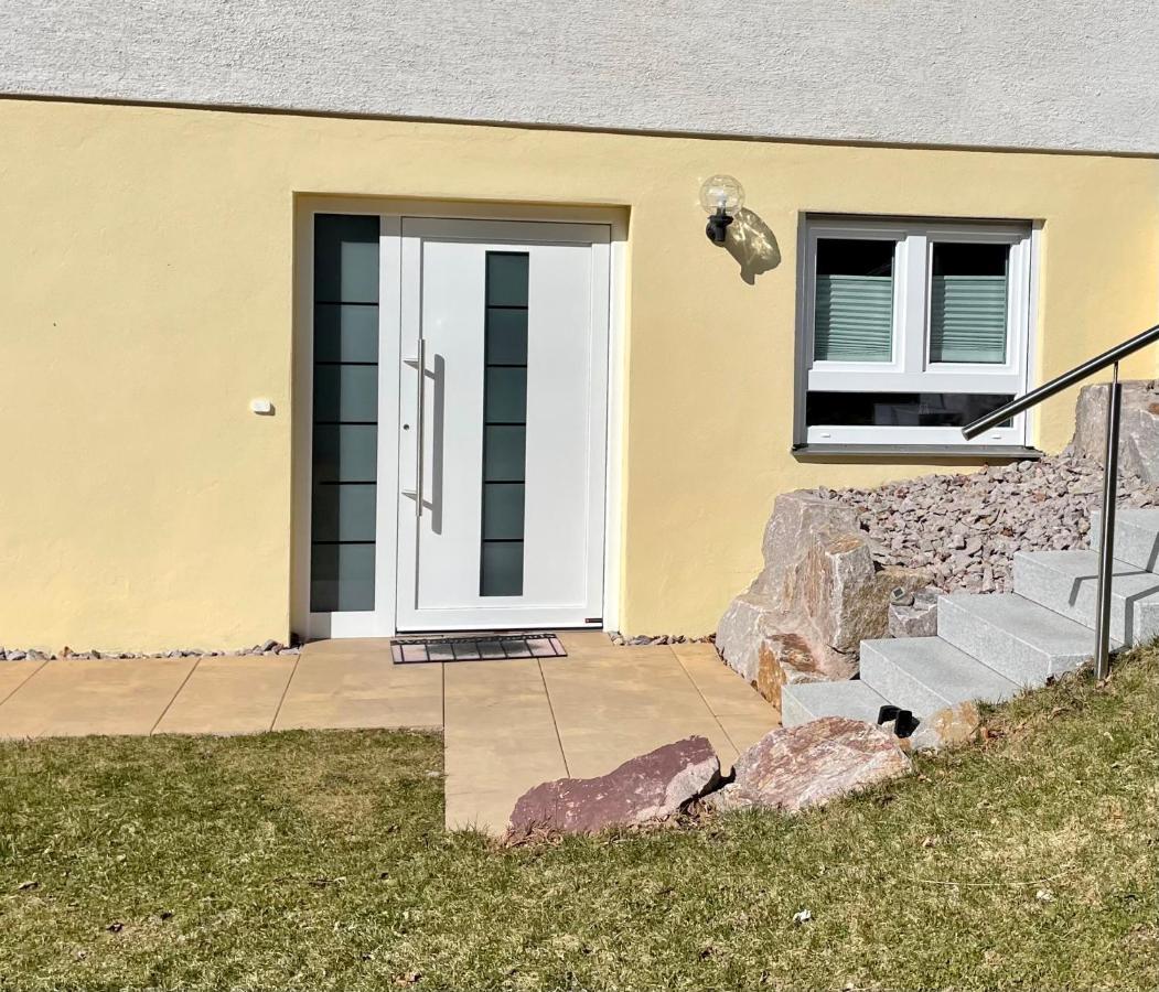 Haus Jenni Im Schwarzwald, 3,5-Zimmer, Grosse Terrasse Фройденщат Екстериор снимка